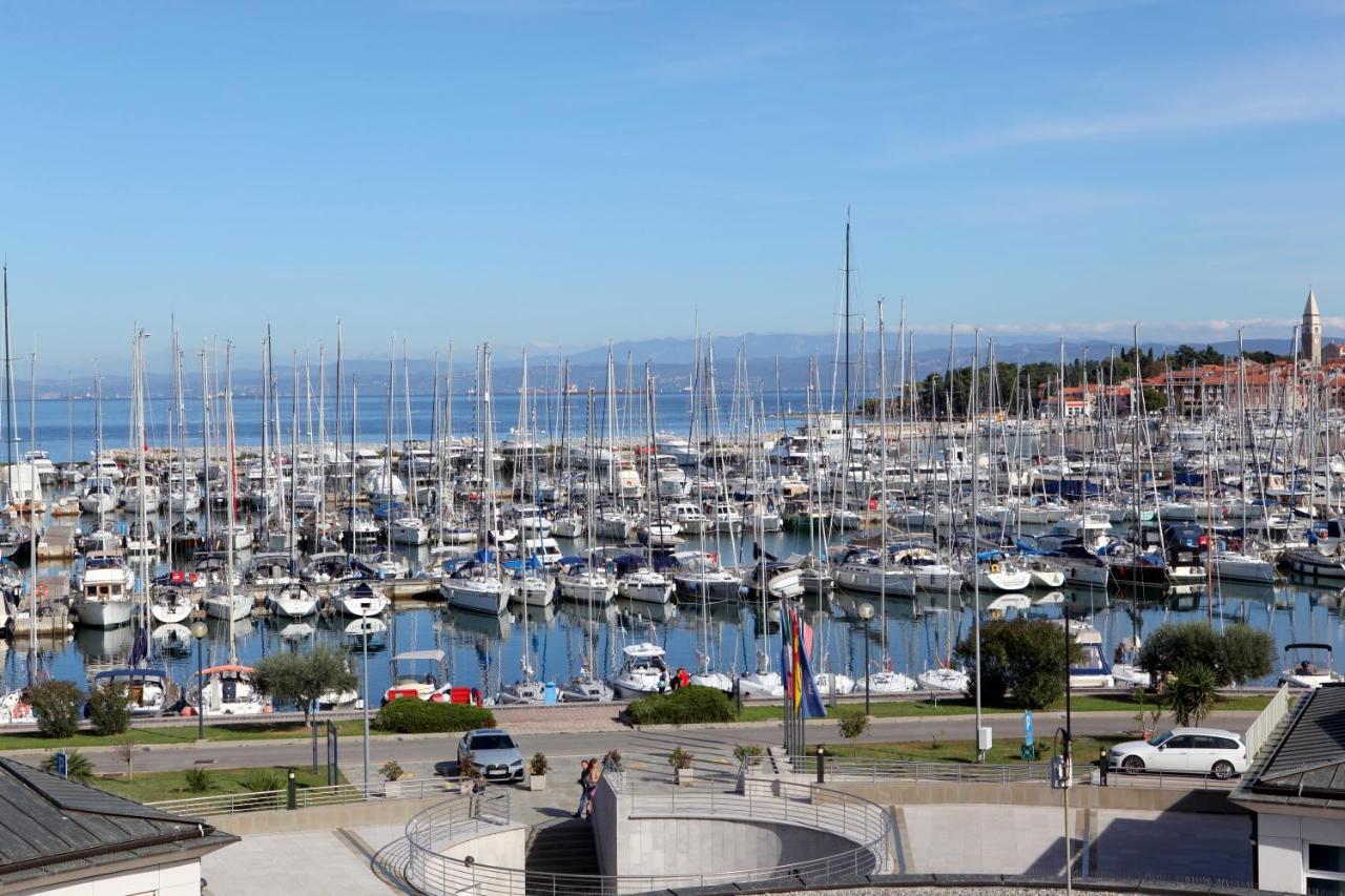 Luxury Marina View